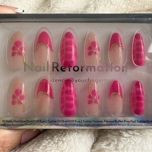 Nail Reformation Pink French Tip Press-On Nails with Flower Accents